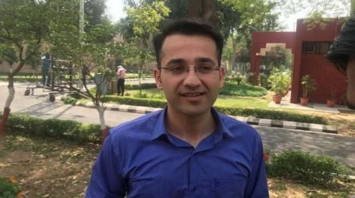 Success story of IAS topper Junaid Ahmad in Hindi