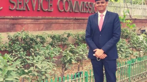 UPSC topper success story in Hindi