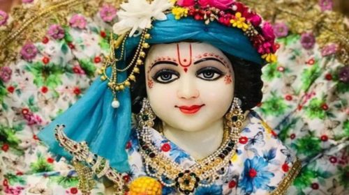 Sapne me Laddu Gopal ko Dekhna